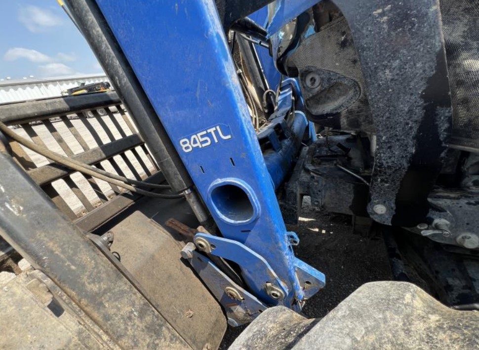 2015 New Holland T6.165 Tractor - Image 9