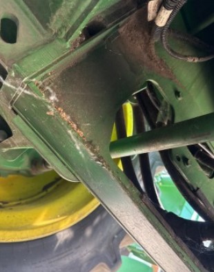 2014 John Deere s670 Combine - Image 16