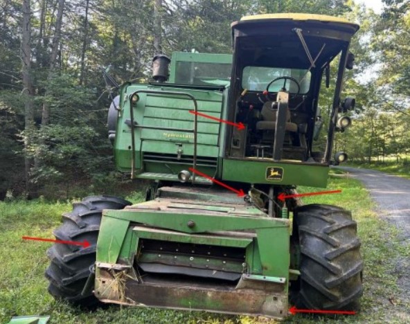 1981 John Deere 6620 Side Hill Combine