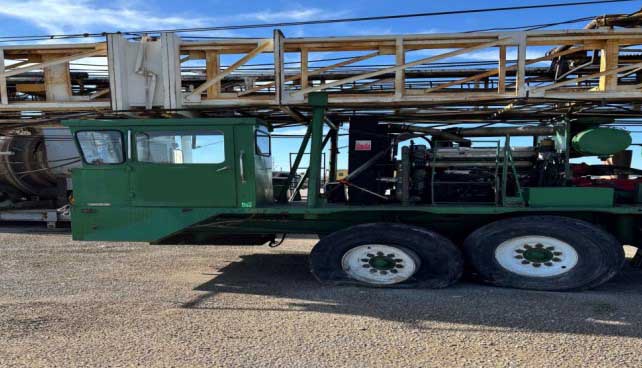 1982 Hopper Workover Rig - Image 9