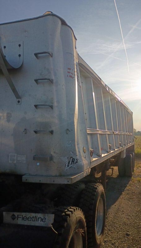 1983 Cobra Dump Trailer - Image 4