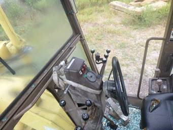 1989 Champion 720A Motor Grader - Image 14