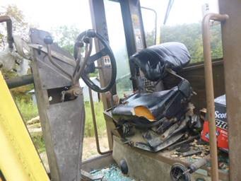 1989 Champion 720A Motor Grader - Image 9