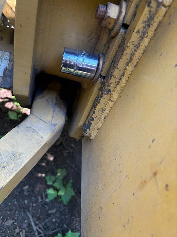 1991 Caterpillar 140G Motor Grader - Image 3