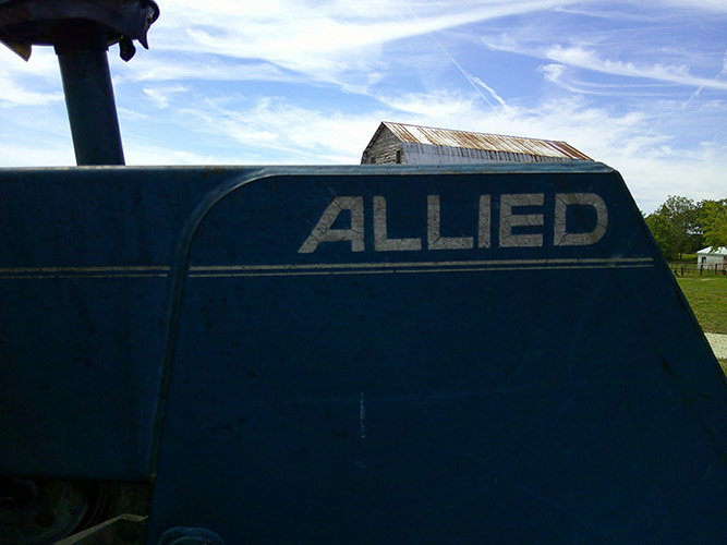 1997 Ford 7600 Tractor - Image 9