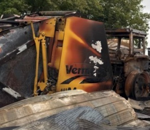 2012 Vermeer 605 Super M Baler - Image 3