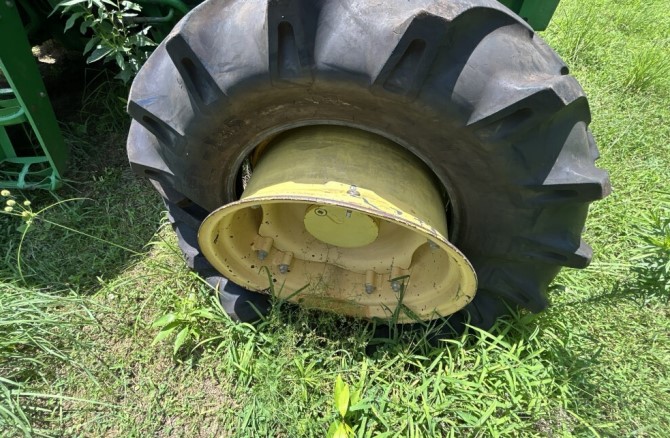 2012 John Deere 6115D Tractor - Image 12