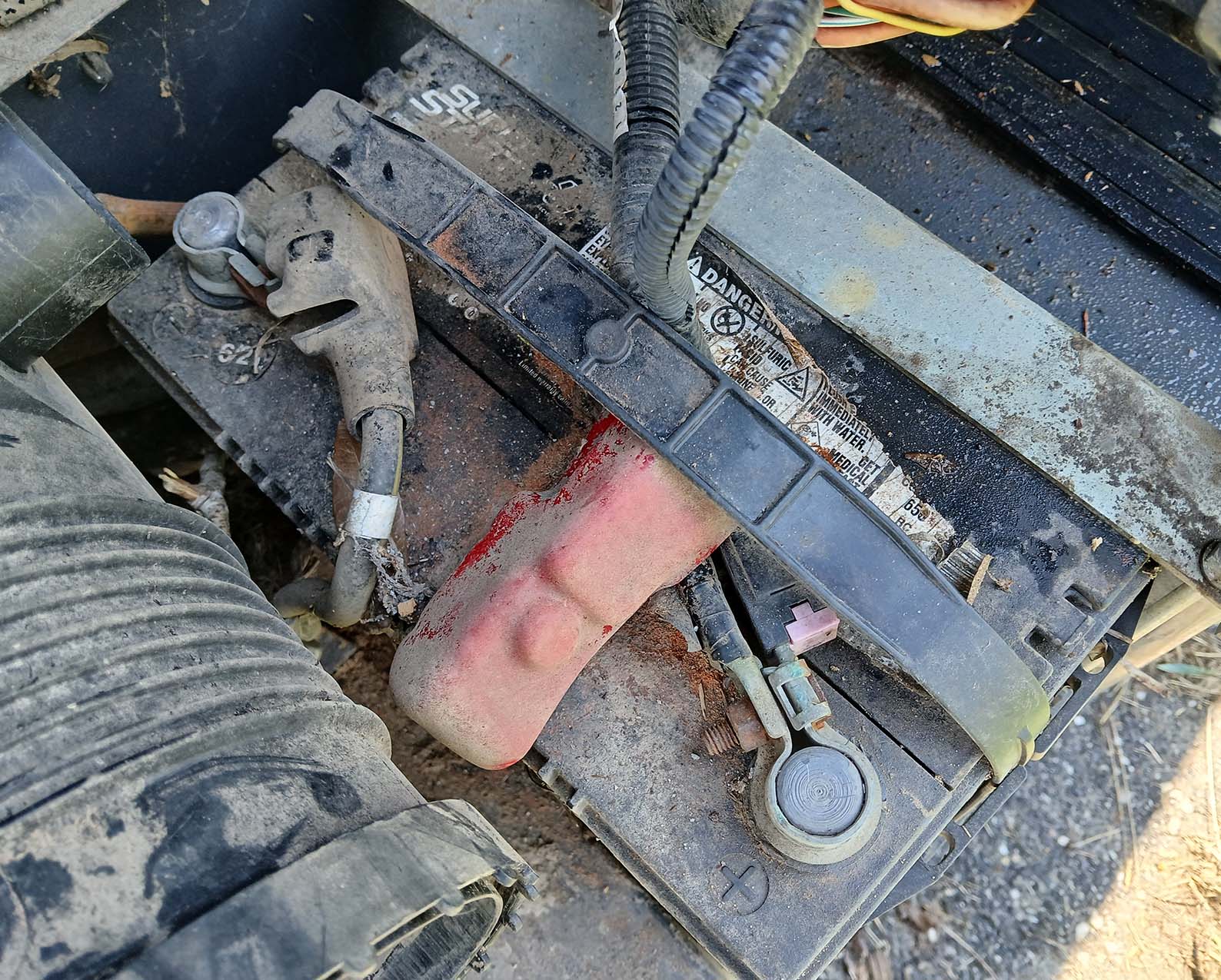 2012 Kubota RTV1140 Utility Vehicle - Image 11