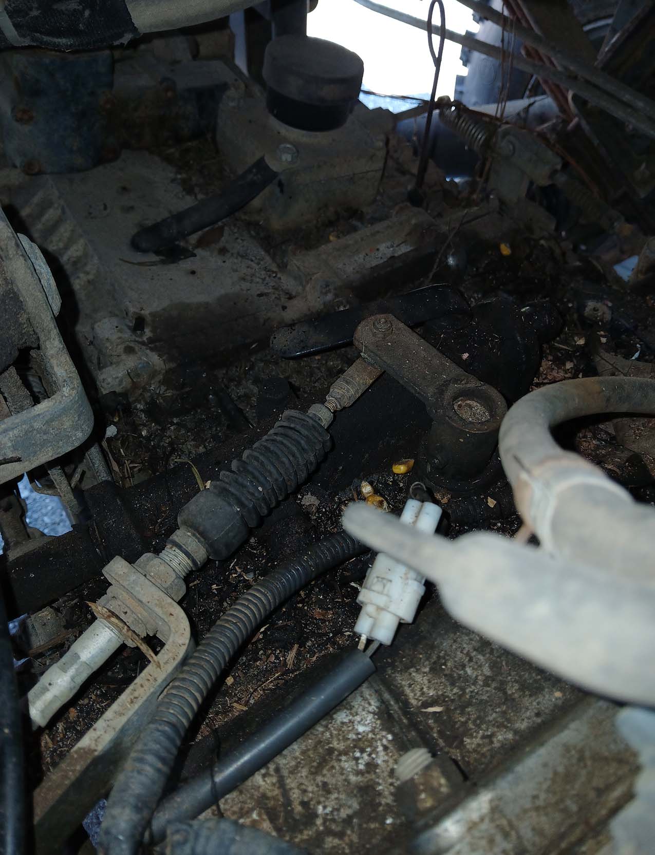 2012 Kubota RTV1140 Utility Vehicle - Image 17