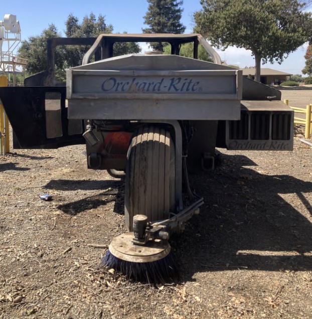 2012 Orchard-Rite 3WMB Mono-Boom Shaker - Image 3