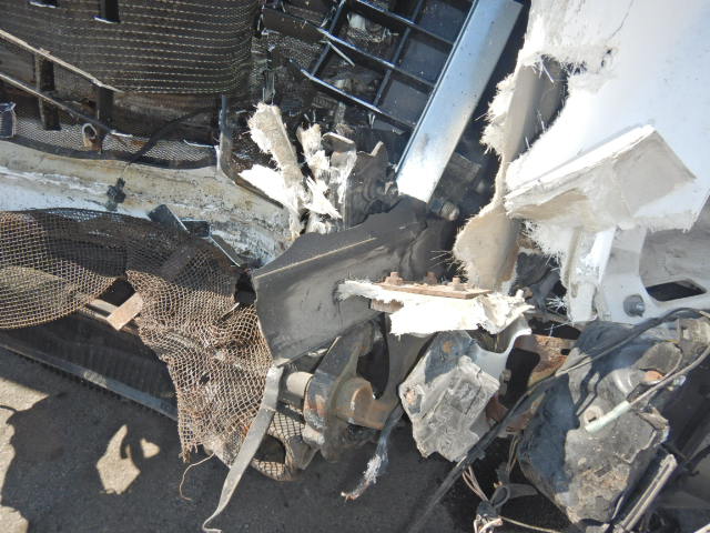 2013 Volvo VNL670 - Image 11