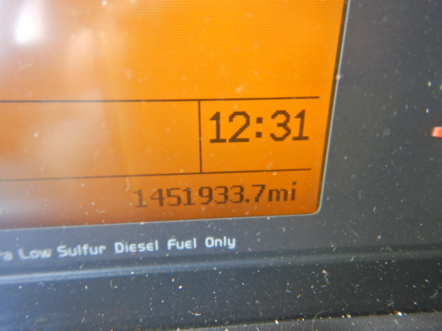 2013 Volvo VNL670 - Image 15