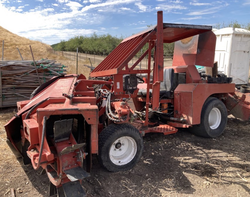 2016 Flory 6657 ROPS Sweeper