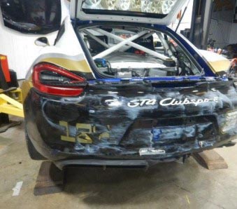 2016 Porsche Cayman GT4 Clubsport - Image 4