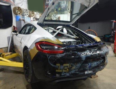 2016 Porsche Cayman GT4 Clubsport - Image 9