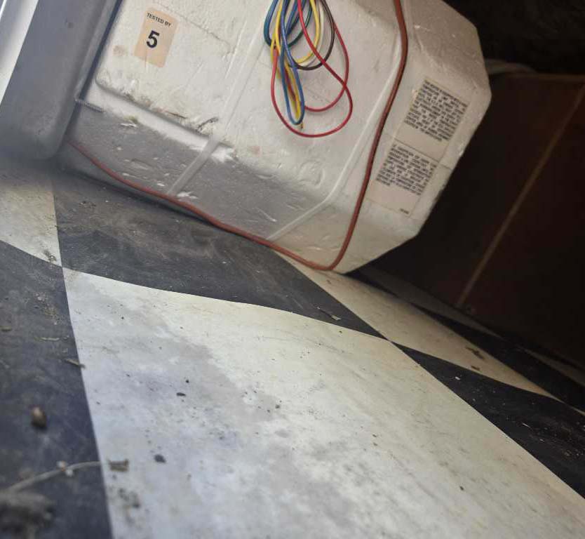 2017 Riverside Retro Camper - Image 13