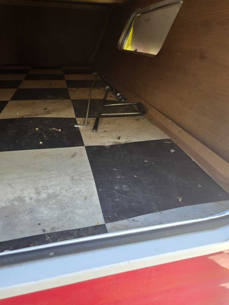 2017 Riverside Retro Camper - Image 15