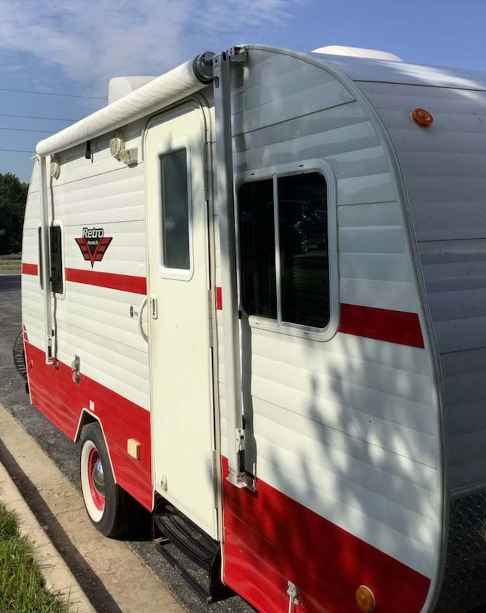 2017 Riverside Retro Camper - Image 8
