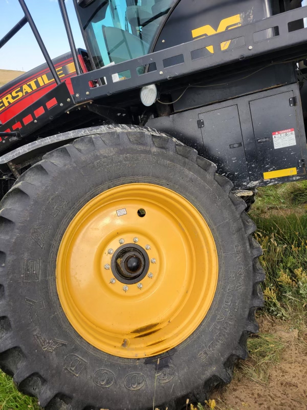 2017 Versatile SX280 Self-Propelled Sprayer - Image 10