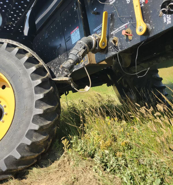 2017 Versatile SX280 Self-Propelled Sprayer - Image 9