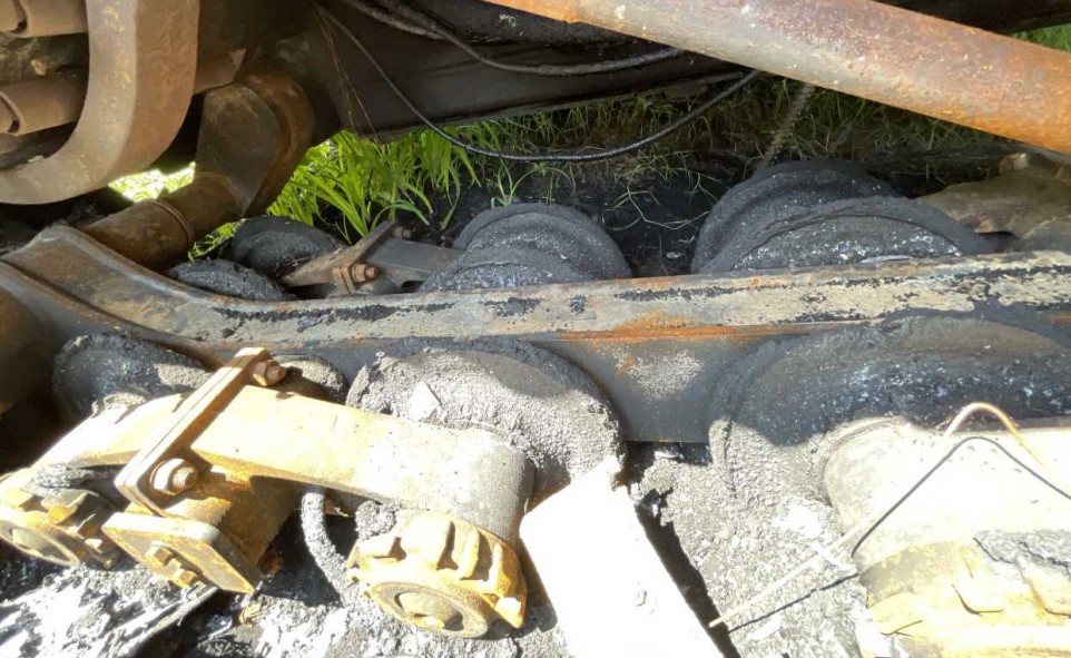 2018 ASV RT120F Compact Track Loader - Image 16