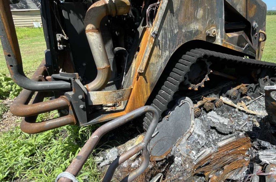 2018 ASV RT120F Compact Track Loader - Image 5