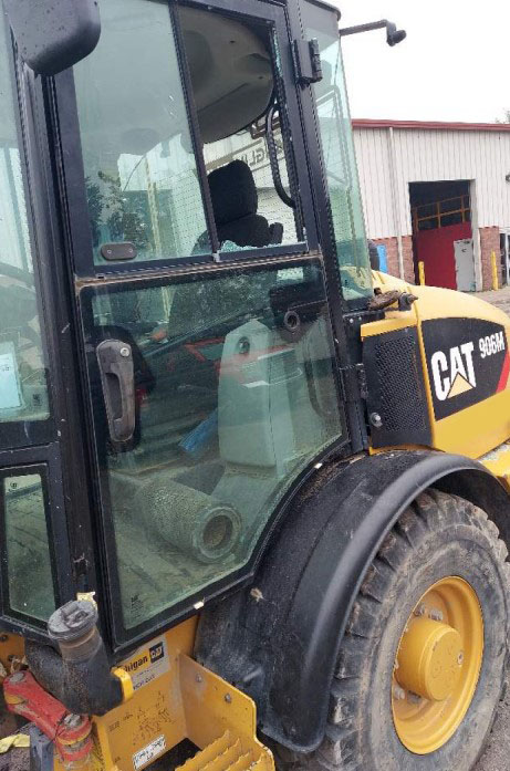 2018 Caterpillar 906M Wheel Loader - Image 2