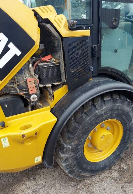 2018 Caterpillar 906M Wheel Loader - Image 9