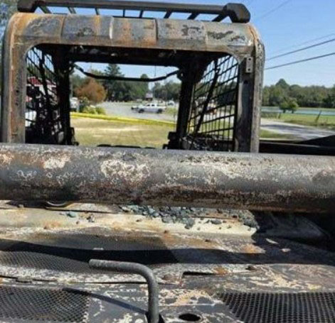 2025 Takeuchi TL 12V2 Skid Steer - Image 9