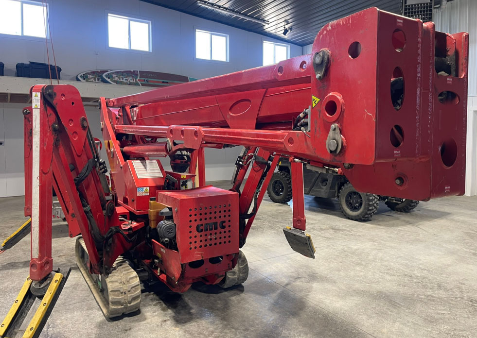 2021 CMC 72HD Arbor Pro Spider Lift - Image 8