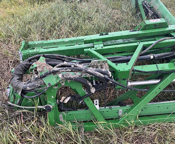 2025 John Deere 616R Sprayer - Image 17