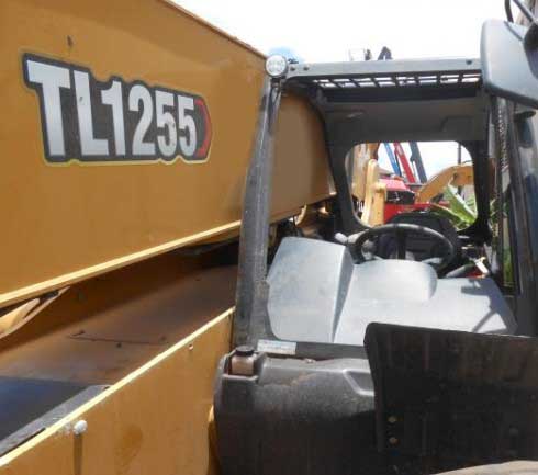 2024 Caterpillar TL1255 Telehandler - Image 7