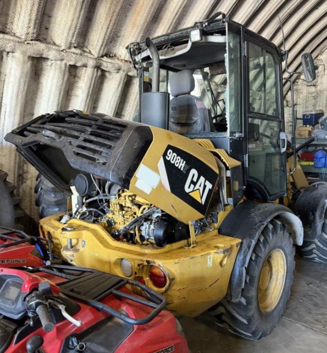 2013 Caterpillar 908H Wheel Loader - Image 4