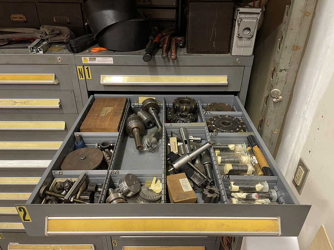 Various Machinery and Tools - Image 12