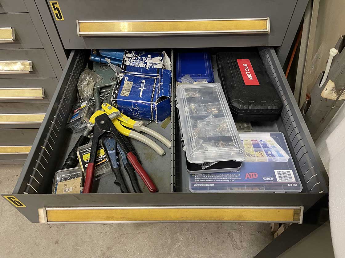 Various Machinery and Tools - Image 16