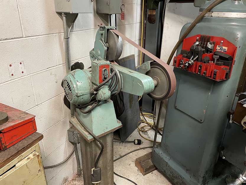 Various Machinery and Tools - Image 21