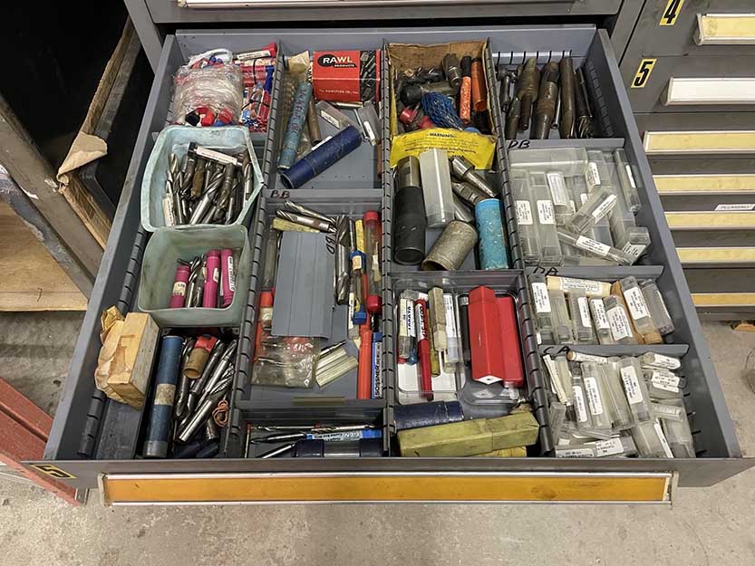 Various Machinery and Tools - Image 36