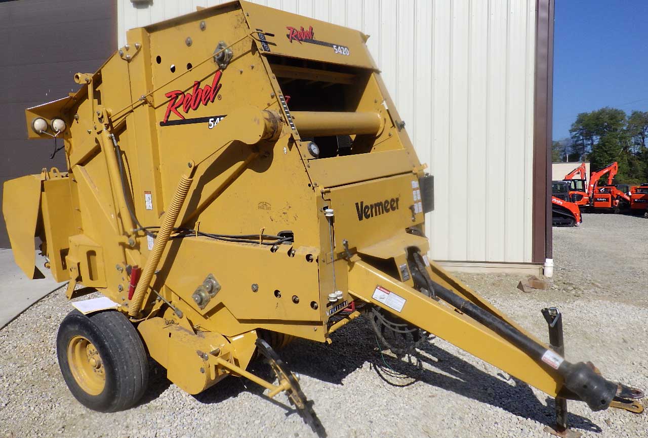 2013 Vermeer 5420 Round Baler - Image 5
