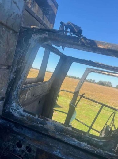 1981 John Deere 7720 Combine - Image 12