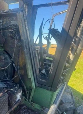 1981 John Deere 7720 Combine - Image 5