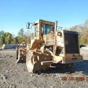 1991 Caterpillar 816B Compactor