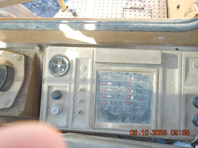 1991 Caterpillar 816B Compactor - Image 11