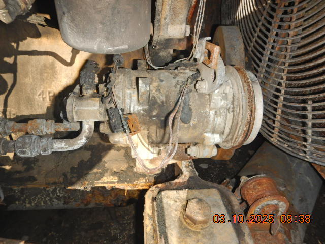 1991 Caterpillar 816B Compactor - Image 19