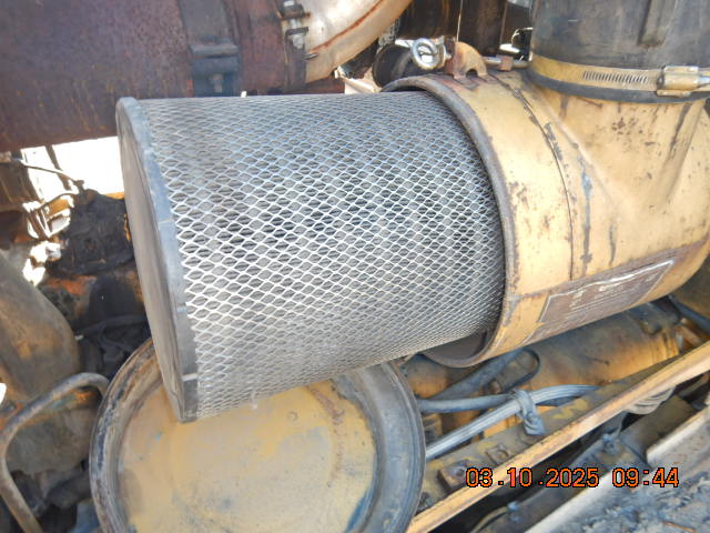 1991 Caterpillar 816B Compactor - Image 31