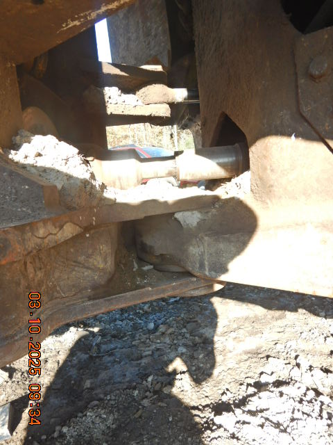 1991 Caterpillar 816B Compactor - Image 6