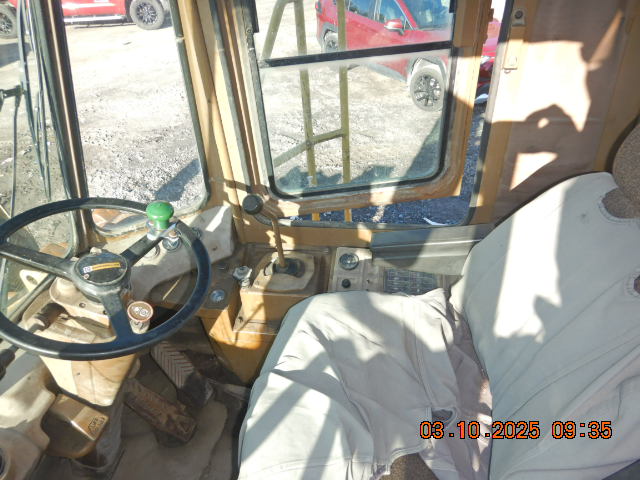 1991 Caterpillar 816B Compactor - Image 9