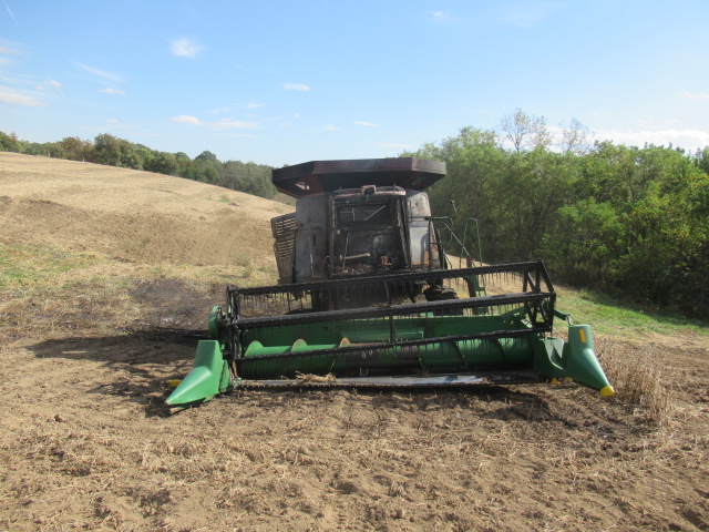 1992 John Deere 9400 Combine and Header