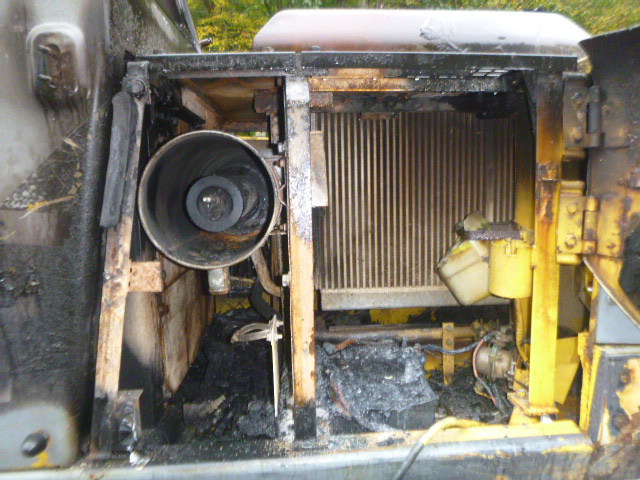 1995 Kobelco SK100 Excavator - Image 21