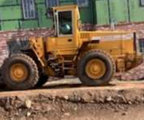 1998 Volvo L90C Wheel Loader - Image 2