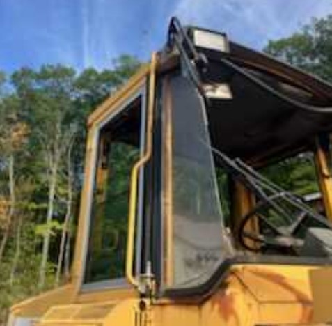 1998 Volvo L90C Wheel Loader - Image 9